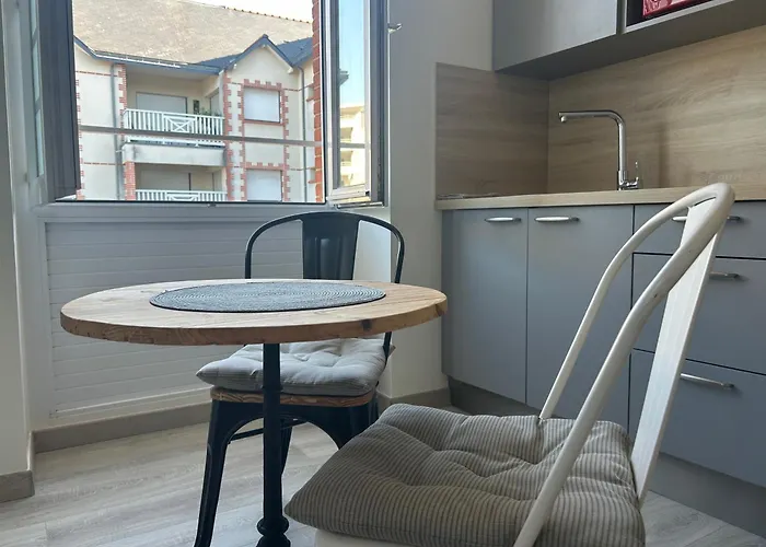 Elegant, Central, Pour 2 Personnes * Pornic