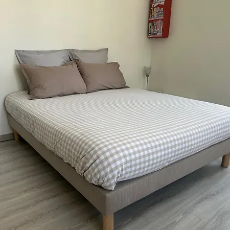 Elegant, Central, Pour 2 Personnes Lejlighed