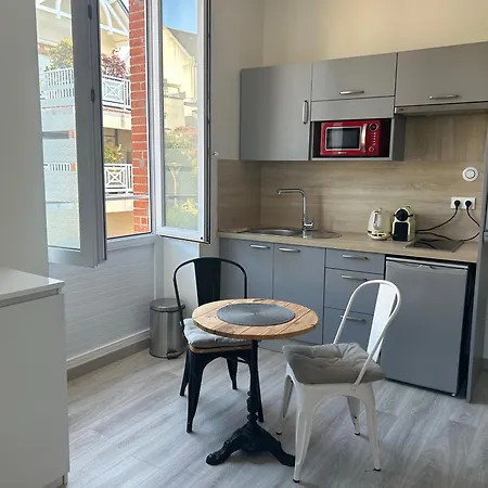 Lejlighed Elegant, Central, Pour 2 Personnes