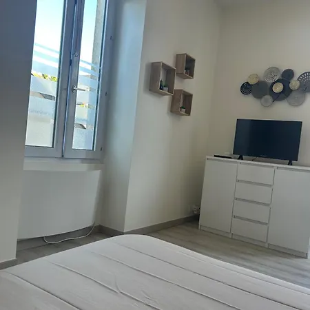 Lejlighed Elegant, Central, Pour 2 Personnes