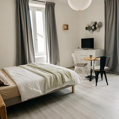 Elegant, Central, Pour 2 Personnes Lejlighed