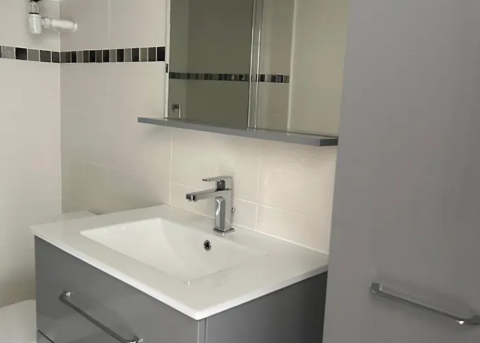 Elegant, Central, Pour 2 Personnes Apartamento Pornic